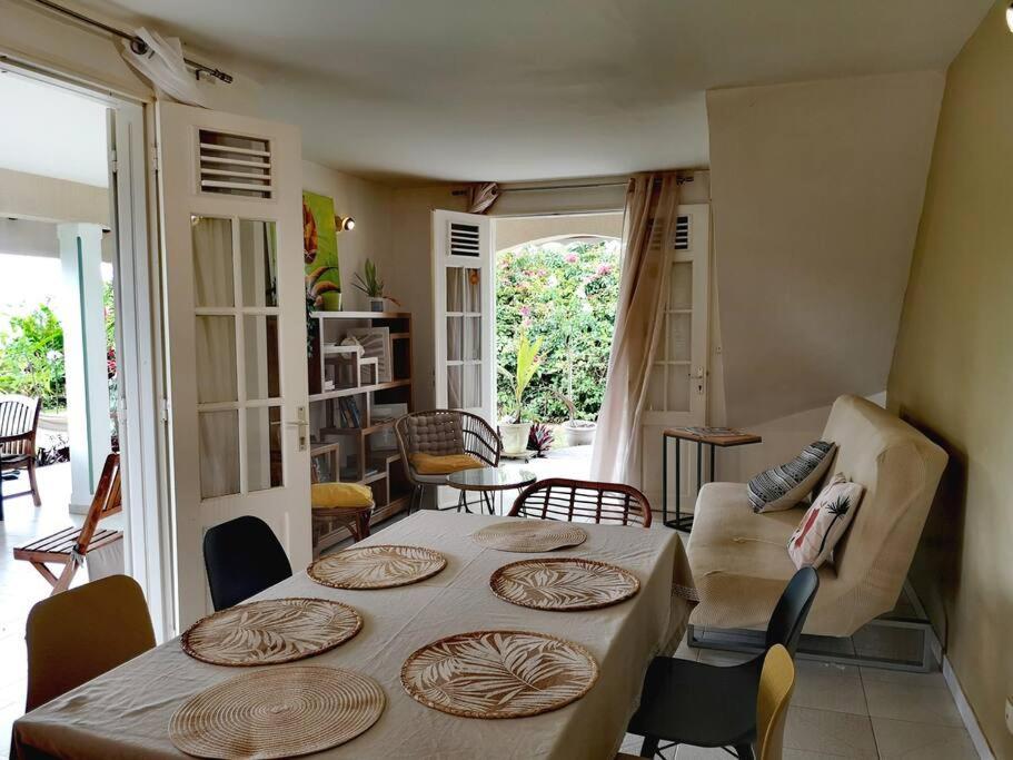 Villa Oneway, Piscine Privee, Classee 3 Etoiles Sainte-Rose Exterior photo