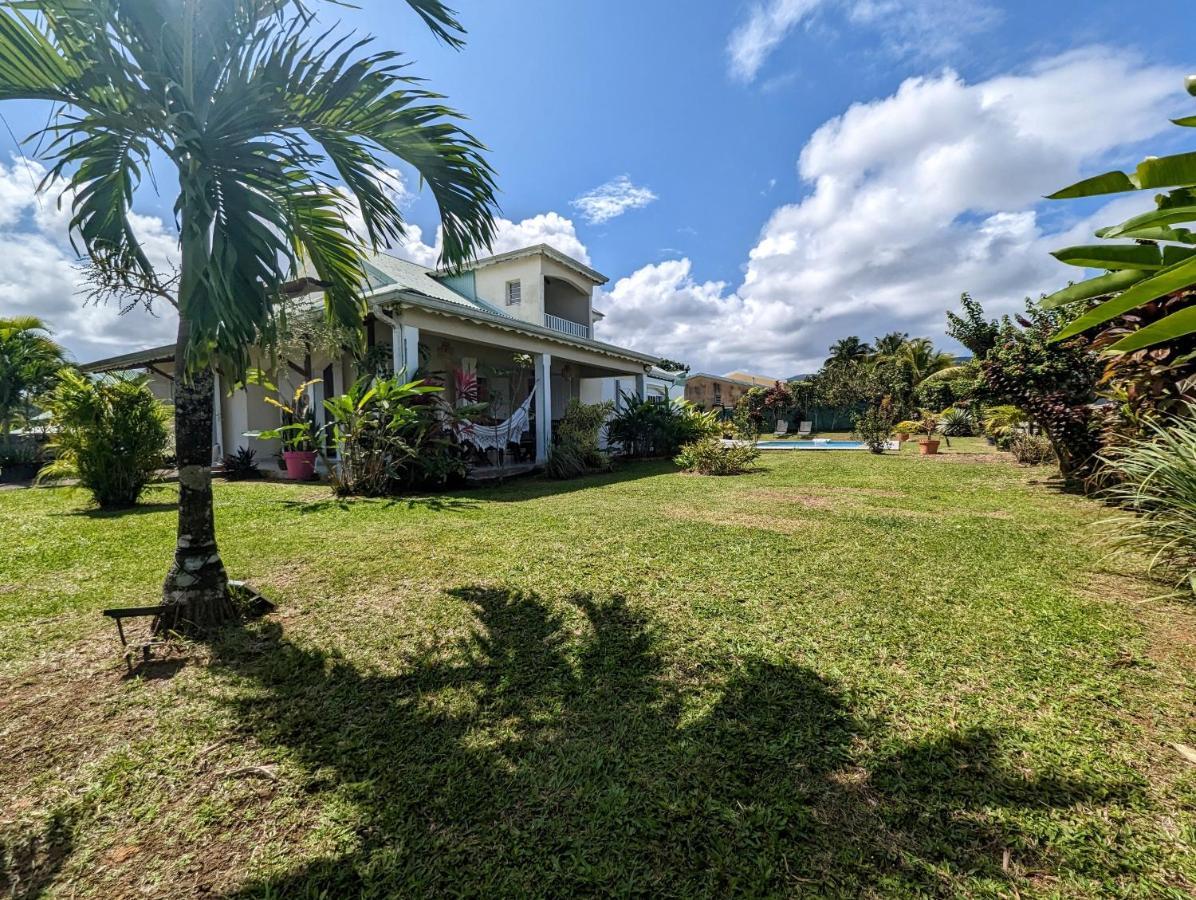 Villa Oneway, Piscine Privee, Classee 3 Etoiles Sainte-Rose Exterior photo